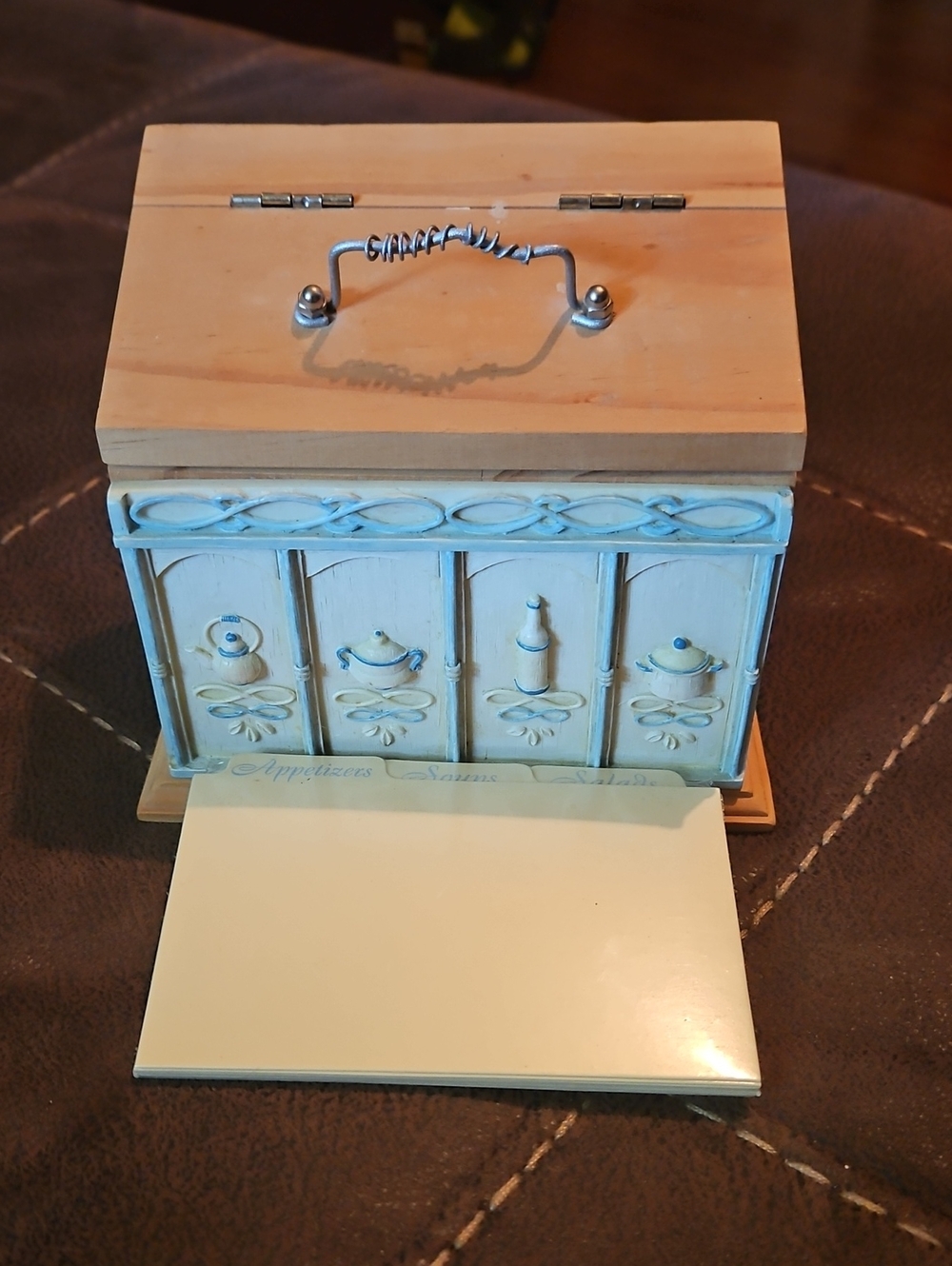 Wooden Recipe Box with Decorative Cottagcore Front in Cream and Natural Wood